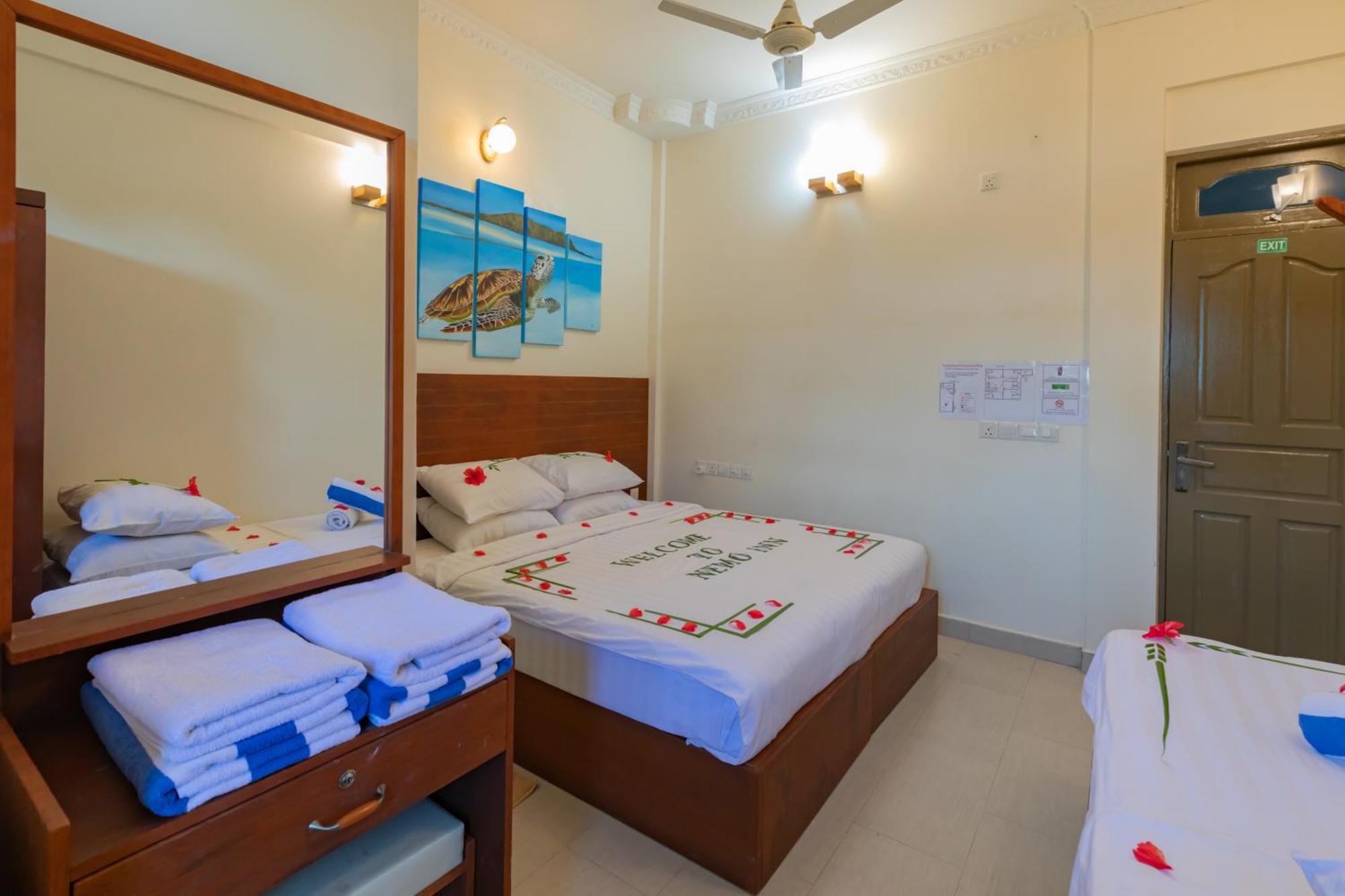 Omadhoo 内莫宾馆酒店 外观 照片